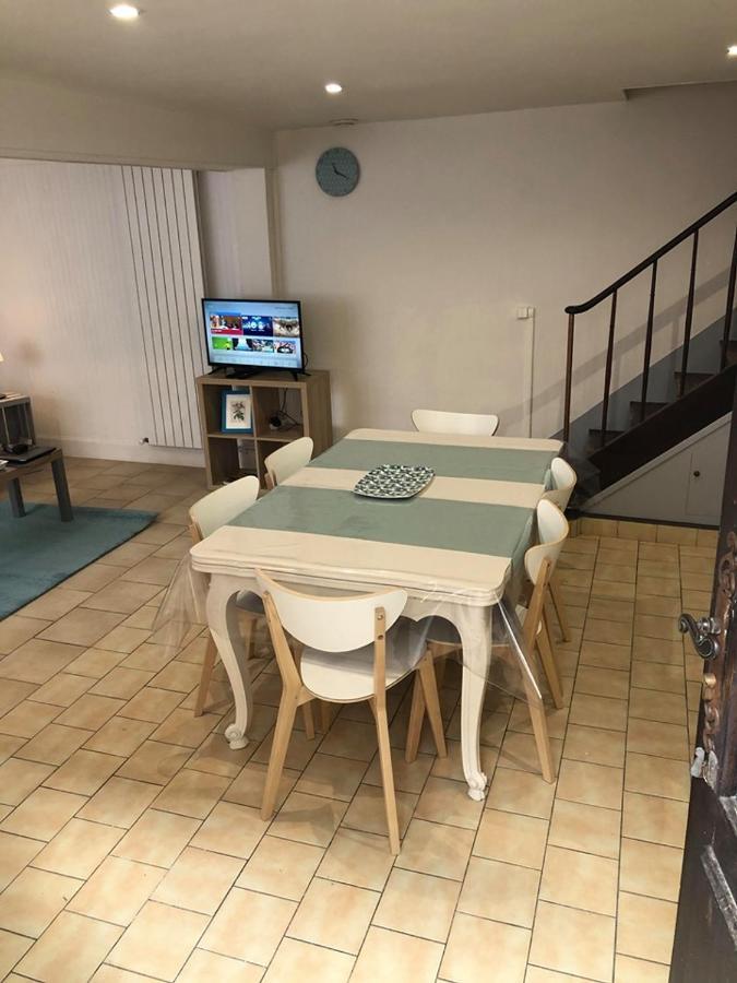 L'HISTORIQUE - Maison rénovée dans le centre-ville de Bayeux Esterno foto